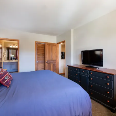 Zephyr Mountain Lodge Select-Rated 2510