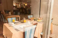 Hôtel Alexandra - breakfast