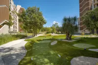 Corasol Modern Apt with Terrace