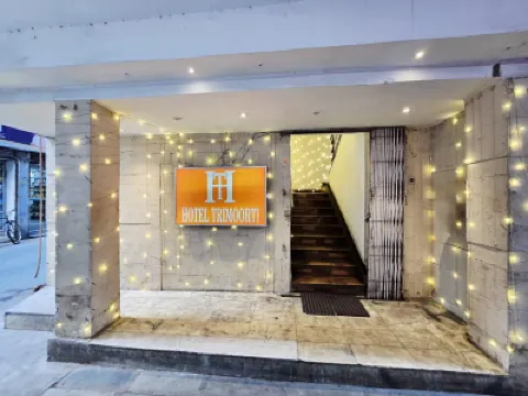 Hotel Trimoorti Hotels near St. Paul's Cathedral