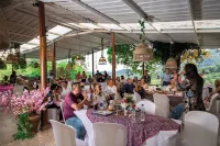 Bosque El Descanso - Bữa sáng