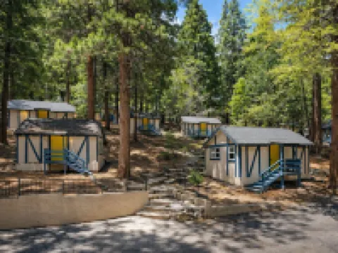 Arrowhead Ranch Retreat and Conference Center Hotels near SkyPark at Santa's Village
