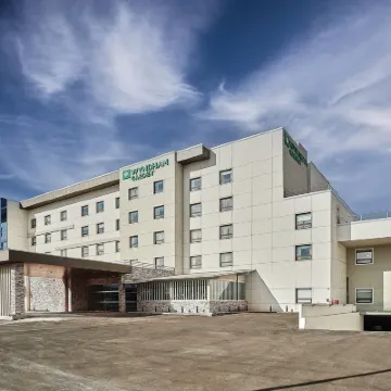 Wyndham Garden Saltillo Hotels near Museo del Desierto