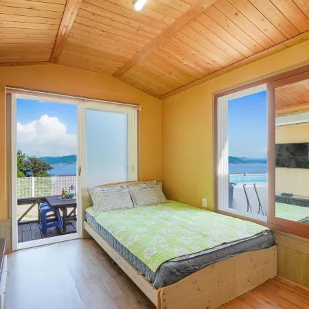 Suncheon Jeonmangjoeungot Pension