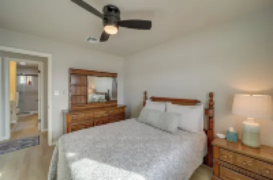 Close to Route 66! Bristow Home w/ Spacious Yard Hotels in 