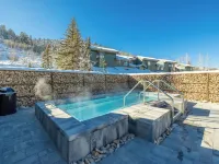 Cozy Lakeside Deer Valley 3+ bdrm/Sleeps 8 薩米特縣住宿飯店