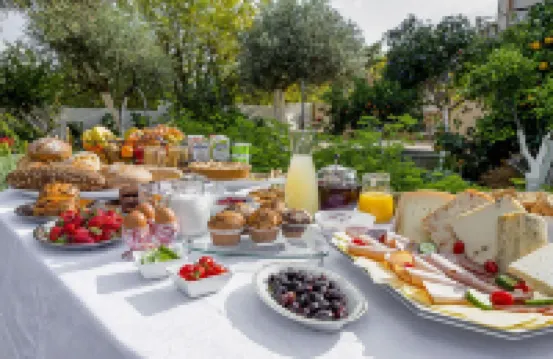 Comfort Stay Airport Studios - Free Shuttle from the Athens Airport Hoteles en Spata Loutsa