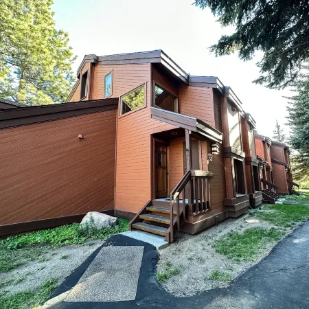 Snowcreek I #52 Condo