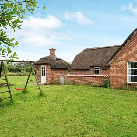 18 person holiday home in Ulfborg Hoteles en Ulfborg