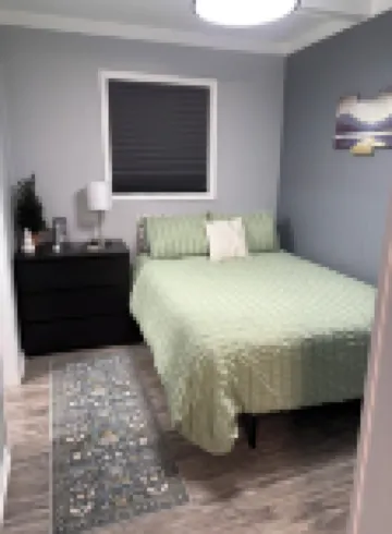 Whispering Pines - a Charming 2-bedroom cabin with WiFi, AC in serene Pipestem