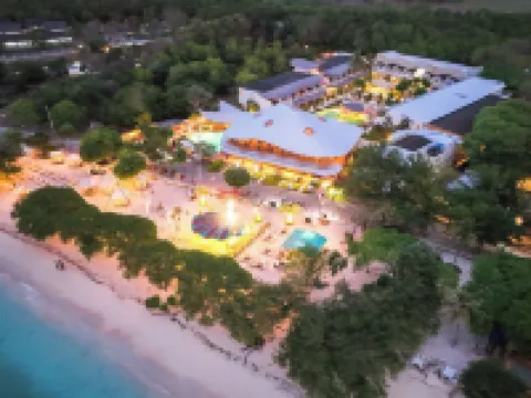 珍珠日落度假村 吉利特拉旺岸島碼頭附近的飯店