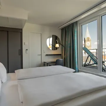 Motel One München Sendlinger Tor Отели рядом с достопримечательностью «Станция метро Sendlinger Tor»