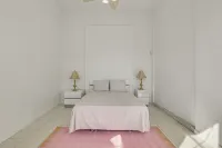 Near Apollo Beach! Bright Apt w/ Essentials - Apartments
