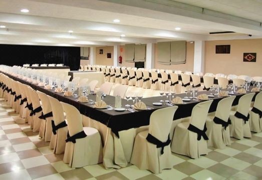 호텔 AHC 카세레스