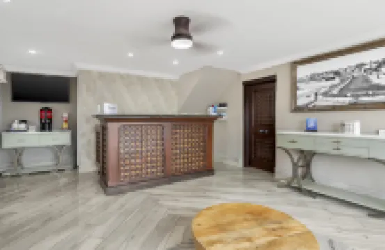 Best Western Bayfront