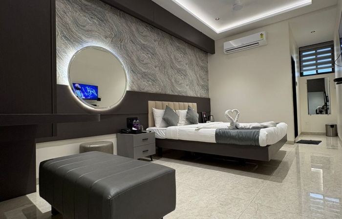 Hotel Govind Regency