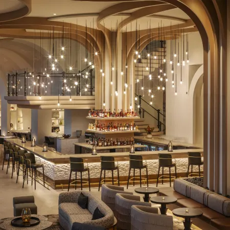 The Monarch San Antonio, Curio Collection by Hilton