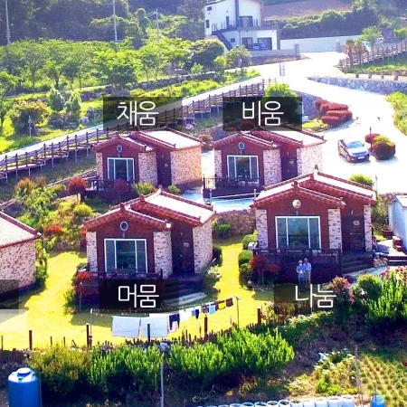 Wando Cheongsando Healing House Pension