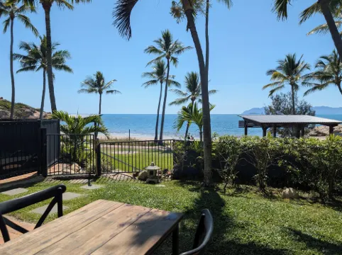 Rose Bay Resort