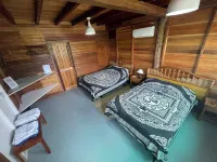 Galapagos Chalet - 2 tähden