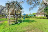 3 Mi to Beach: Prime Largo Home w/ Pool! - 3-Star