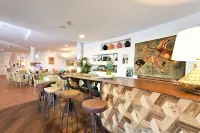Hotel Resort & Spa Baia Caddinas - bar