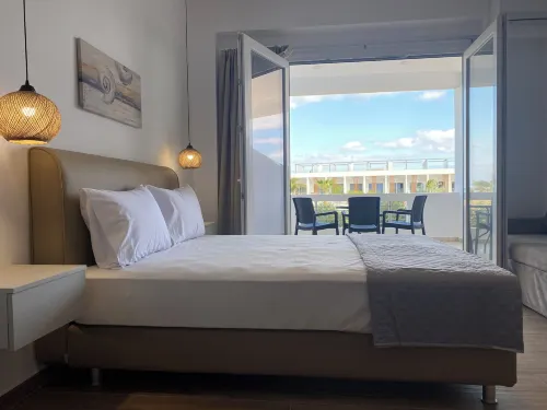 SunSea Studios Close to the Beach - 3-Star