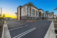 Hampton Inn by Hilton Ontario Airport - Barer