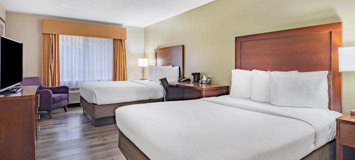 Baymont by Wyndham Gurnee Hotels in Lake County