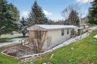 Peaceful Pines - 2br Getaway Near Blue Ridge 2 Bedroom Home