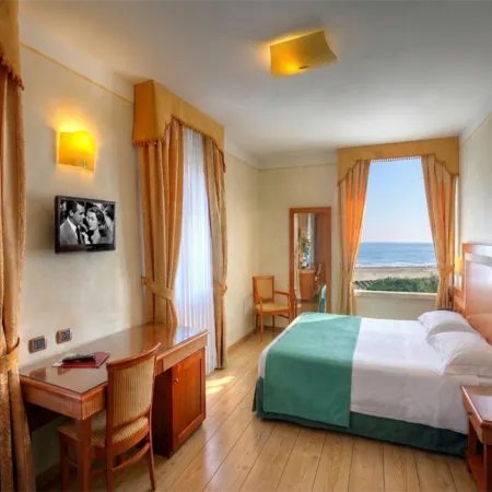 Hotel & Residence Venezia 2000 Отели рядом с достопримечательностью «Венецианский Арсенал»