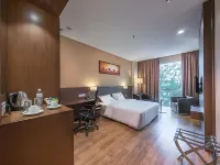 Keoja Hotel โรงแรมในกัวลาเบไลต์