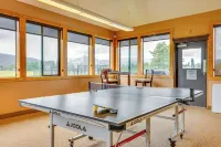 Winter Park Retreat: Mtn Views & Pool Access! - Homestays