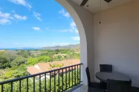 Stunning Oceanview Condo w/ Exceptional Views & Resort-Style Amenities - Havudsigt
