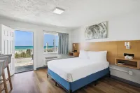 Sugar Sands Beachfront Hotel, a by the Sea Resort
