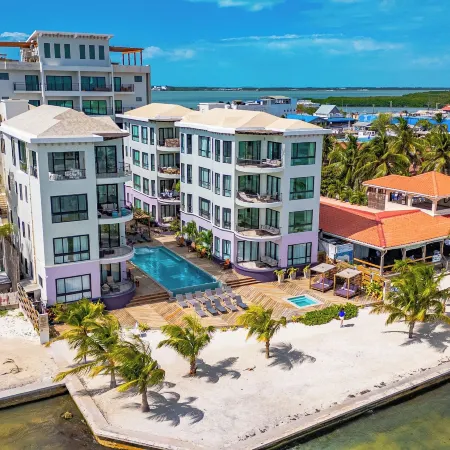 Diamante Beachfront Suites
