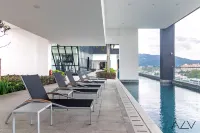 Urban Suites Premier Collection by Urban Hospitality - Infinity Pools
