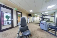 Quality Inn and Conference Center I-80 Grand Island - gimnasio