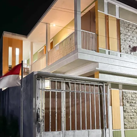 Oma Kost 3 Probolinggo Mitra RedDoorz