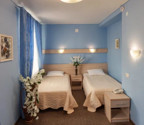 Dva Kryila Hotel
