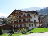 Alpenstrasse 1 Appartement/Fewo 8-Bettwohnung - 4-Star