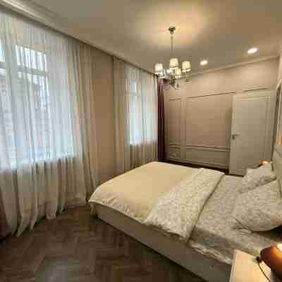 Shikarnye Apartamenty Na Glavnoy Ulitse Minska Vozle Vokzala Apartments Rooms