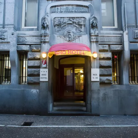 Rho Hotel