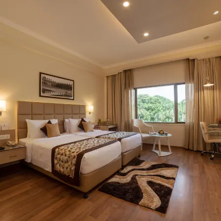 Hotel Clarks Shiraz