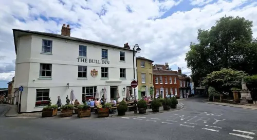 The Bull Inn - Inns