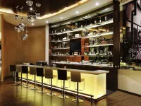 Novotel Banjarmasin Airport - bar