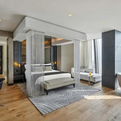 Amman Rotana Отели рядом с достопримечательностью «Мечеть короля Абдуллы I»