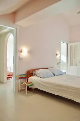 La Promenade | Two Bedroom on the Bay - Apartments