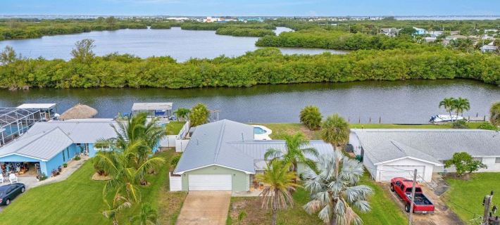 106 la Riviere Rd Hotels in Cocoa Beach