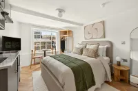 Bright Double En-Suite in WC1 - Kitchens